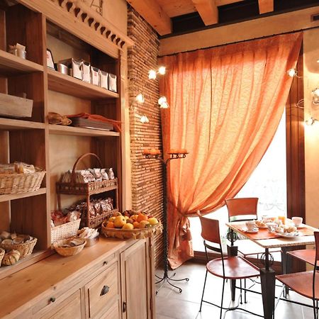 Hotel San Pietro Villafranca di Verona Extérieur photo