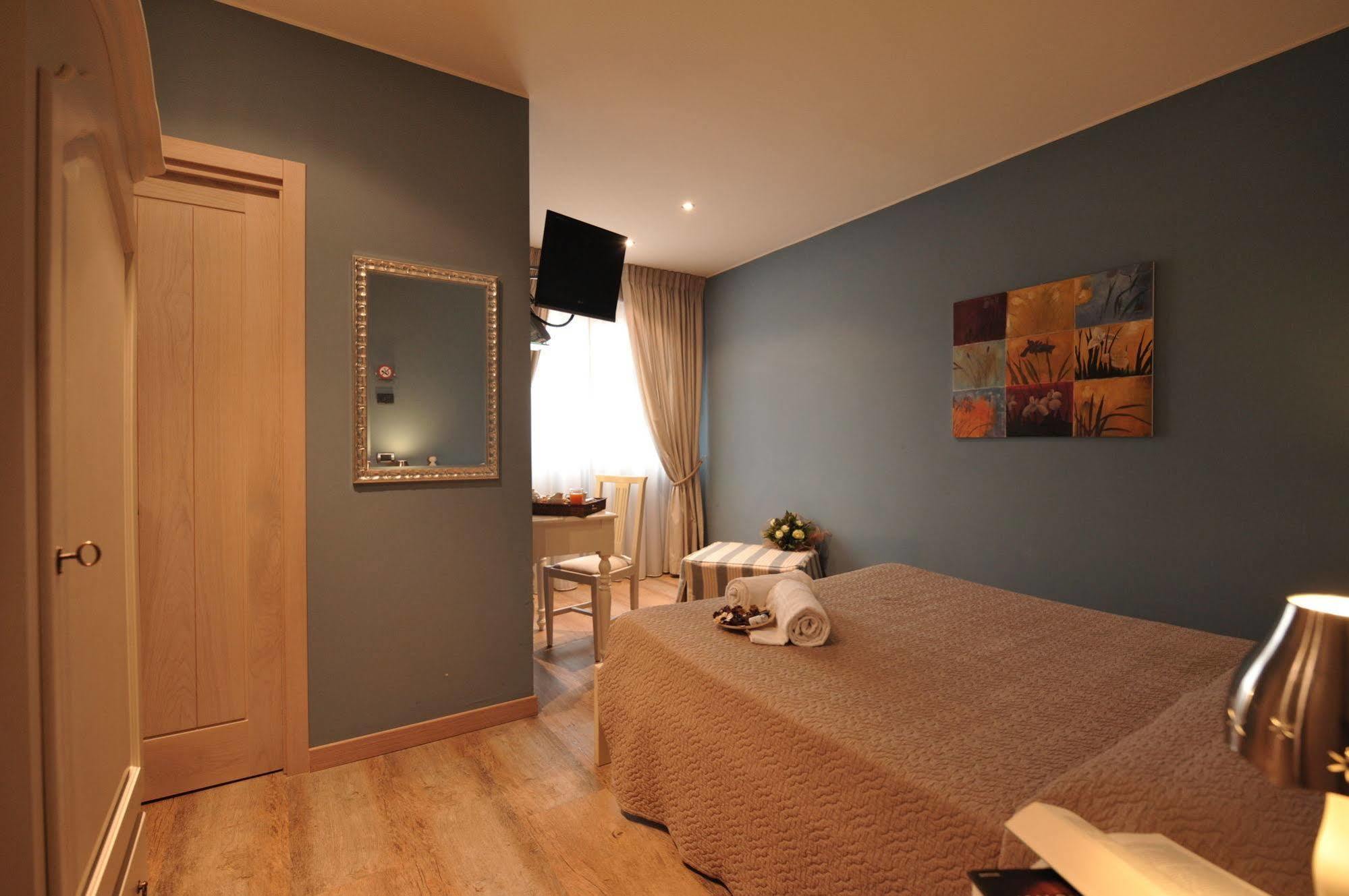 Hotel San Pietro Villafranca di Verona Extérieur photo